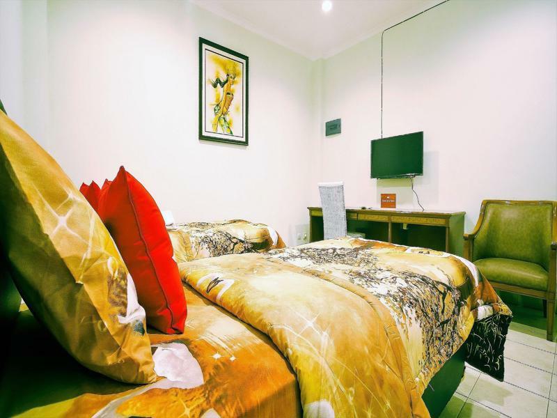 Zen Cipedes Tengah Homestay Bandung